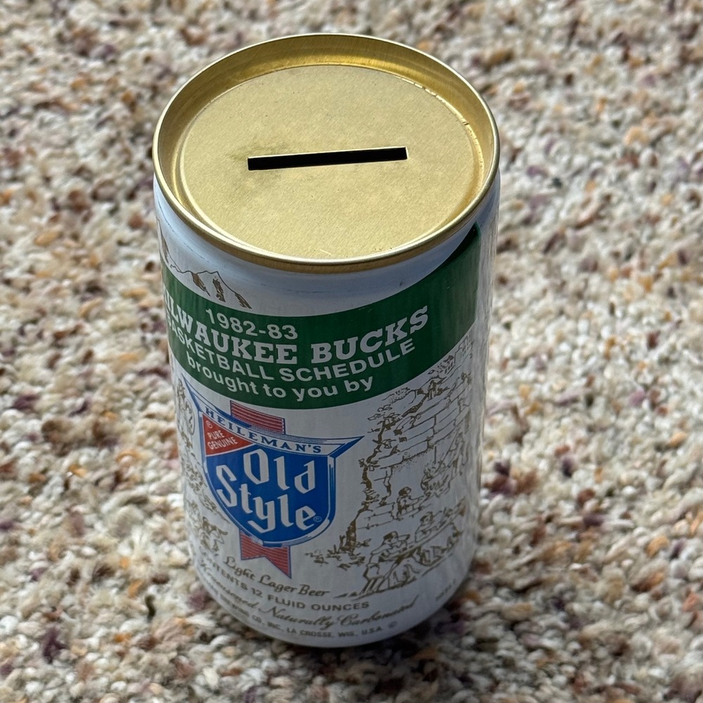 Vintage 1982-83 Milwaukee Bucks Old Style Beer Can Coin Bank NBA Schedule